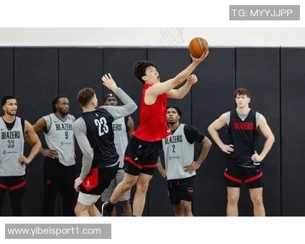 瀚森明日赴孟菲斯与球队汇合开拓者原计划让小杨多参加G联赛