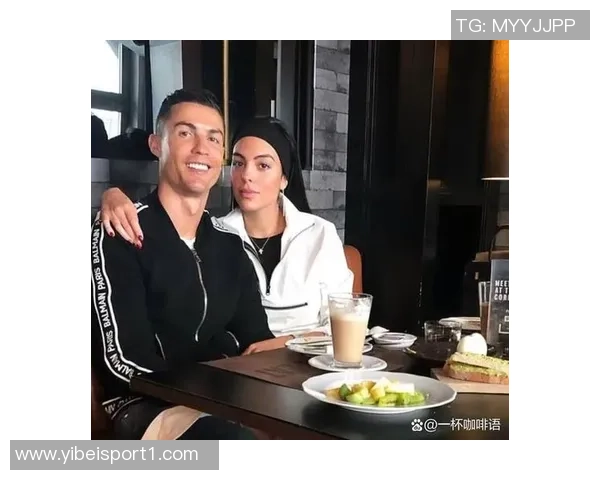 总裁的温馨时光乔治娜分享C罗与孩子们的幸福瞬间