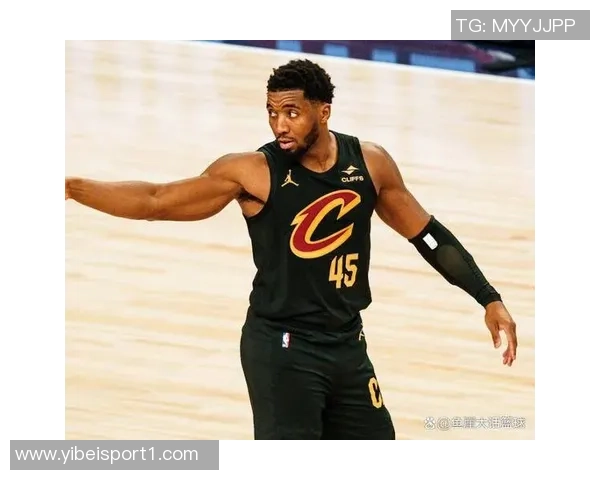 斯波称赞小米切尔持球防守表现出色首发防守韧性令人欣慰