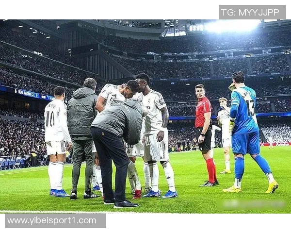 皇马内部气氛低迷球员对埃尔切平局反应强烈