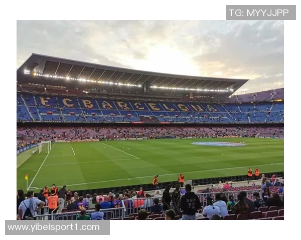 新诺坎普球场门票系统故障致众多球迷无法入场观看比赛 新诺坎普球场门票系统故障致众多球迷无法入场观看比赛